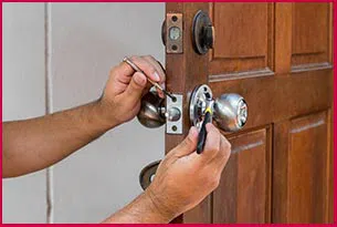 Jacksonville Central Locksmith Jacksonville, FL 904-531-3122 - 3-residential-lock-change